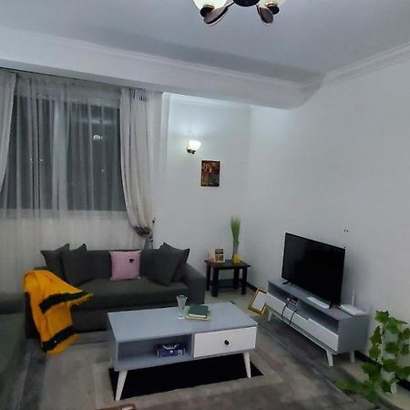 Cozy 1-Bedroom Luxury Apartment アジス・アベバ エクステリア 写真