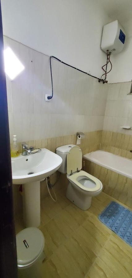 Cozy 1-Bedroom Luxury Apartment アジス・アベバ エクステリア 写真